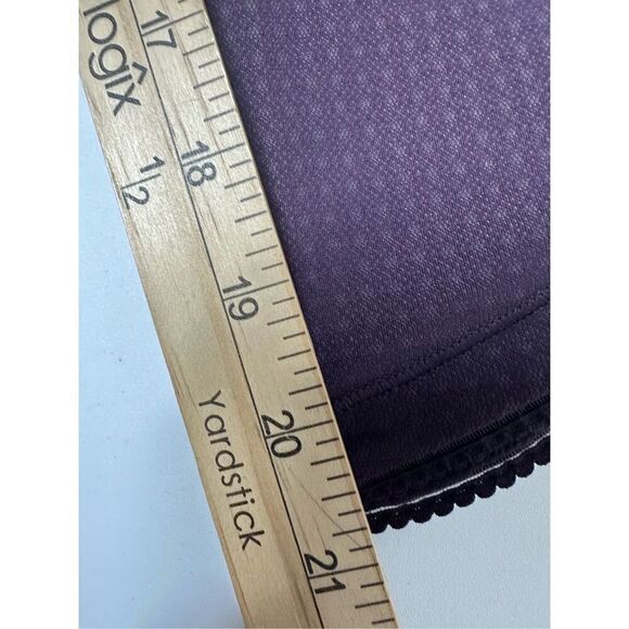 Lululemon Hot like Agni High Waisted Leggings Pants Magenta Size 2 - Picture 8 of 10